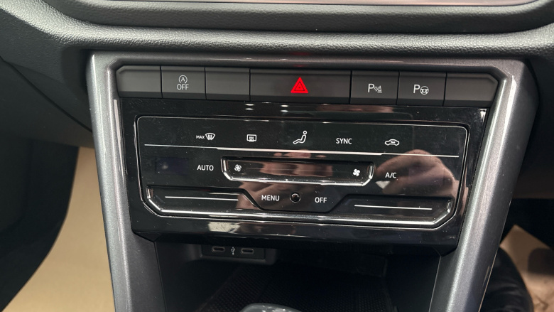 Volkswagen T-Roc 2.0 TSI 4MOTION Style 5dr DSG Petrol Hatchback